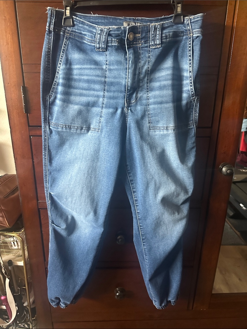 torrid Blue Cropped Denim Jogger Jeans